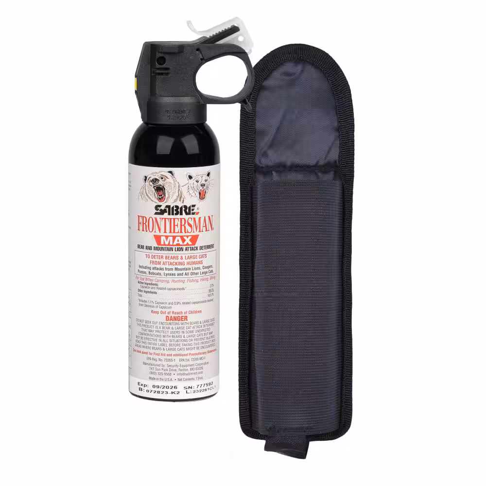 SABRE BEAR AND MOUNTAIN LION SPRAY 7.9 OZ W/CHEST HOLSTER
