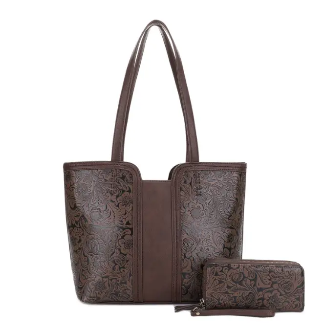 JESSIE & JAMES CASSIDY CONCEALED CARRY TOTE BAG W MATCHING WALLET 11.75 H X 12.5 W X 5.5. D COFFEE