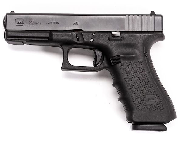 GLOCK 22 G22 HGA 40 S&W 4.49 IN BBL FS 5LB 2 15RD MAGS CERAKOTE GRAY BATTLEWORN FRAME/SLIDE